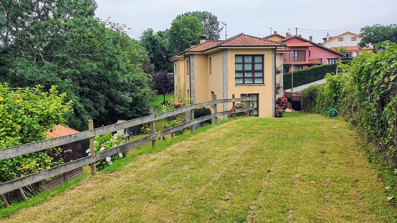 Vivienda Vacacional Villa Maruja Andrín Kültér fotó